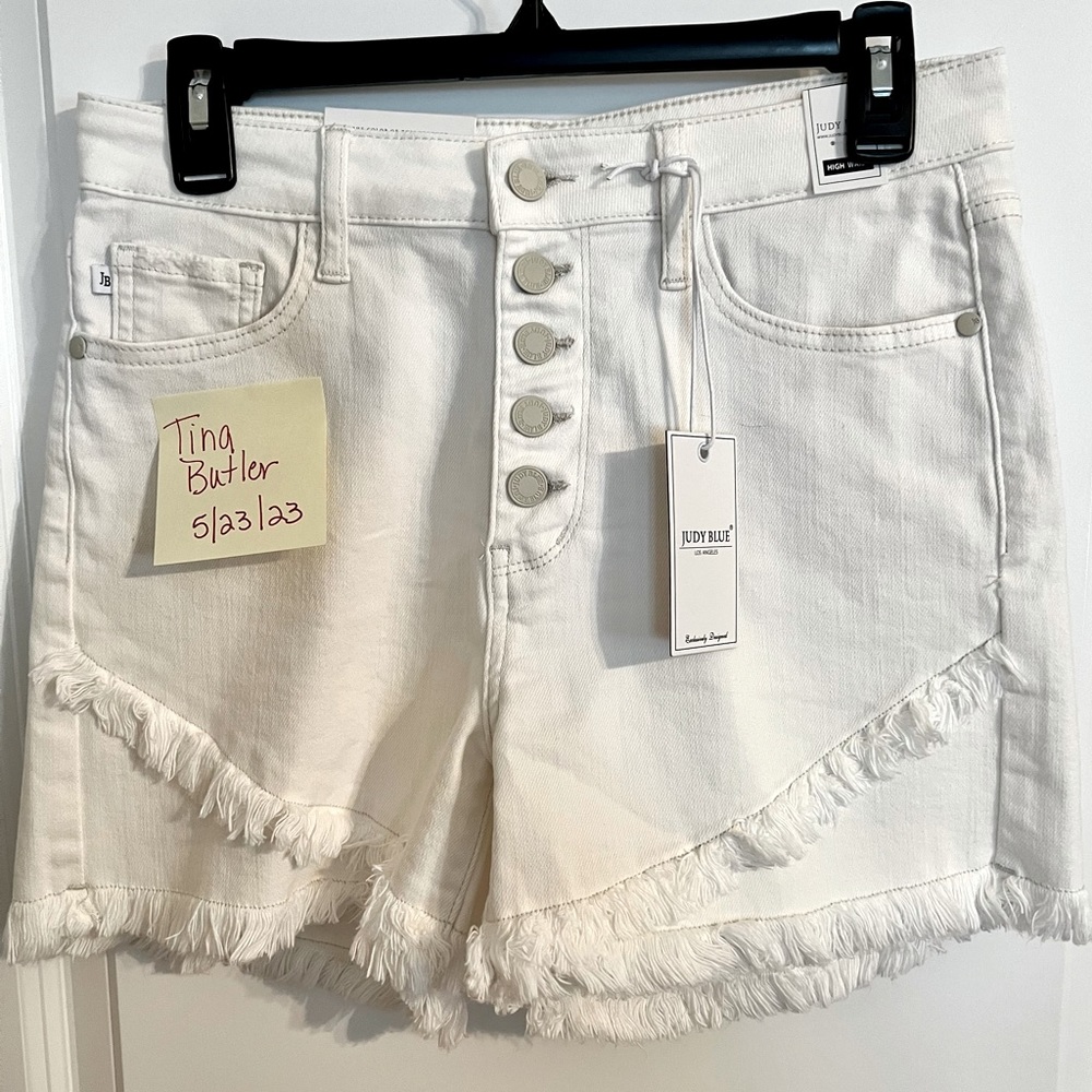 Judy Blue White Shorts NWT
